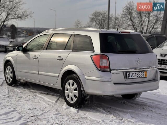 Серый Опель Астра, объемом двигателя 1.8 л и пробегом 260 тыс. км за 6300 $, фото 32 на Automoto.ua