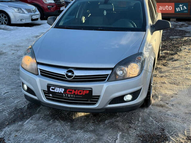 Сірий Опель Астра, об'ємом двигуна 1.8 л та пробігом 271 тис. км за 5900 $, фото 5 на Automoto.ua