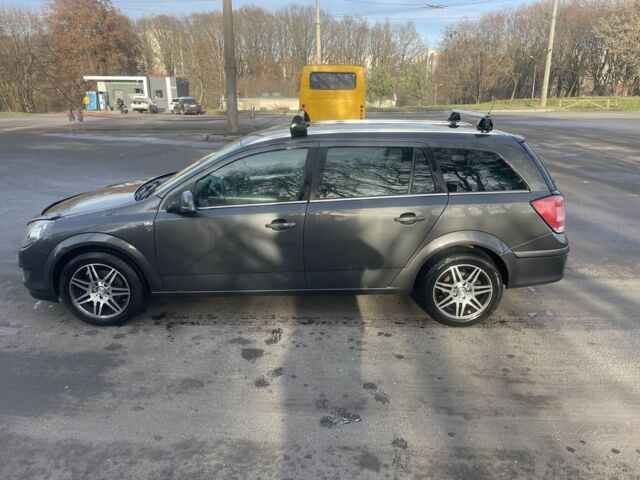 Серый Опель Астра, объемом двигателя 1.6 л и пробегом 263 тыс. км за 5700 $, фото 3 на Automoto.ua