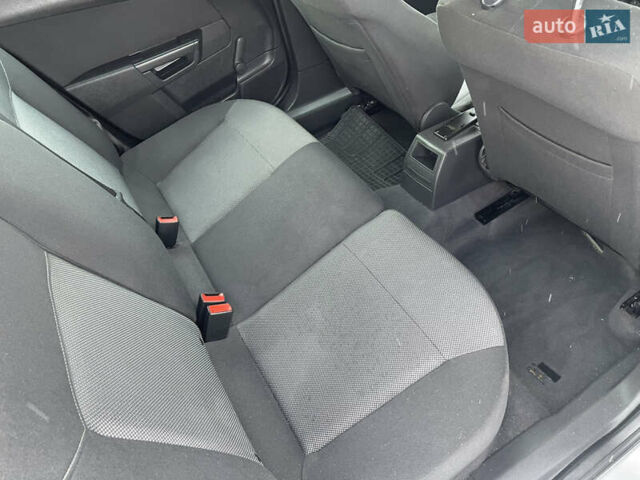 Сірий Опель Астра, об'ємом двигуна 1.7 л та пробігом 228 тис. км за 5700 $, фото 22 на Automoto.ua