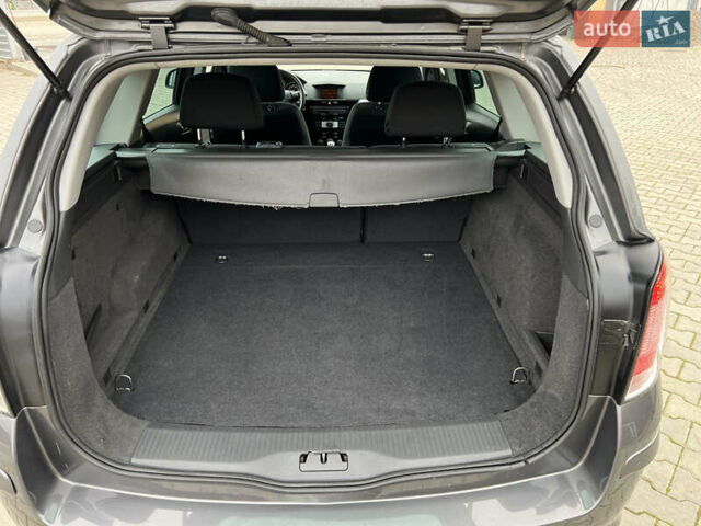 Сірий Опель Астра, об'ємом двигуна 1.6 л та пробігом 260 тис. км за 6250 $, фото 87 на Automoto.ua