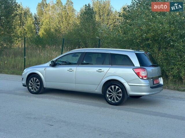 Серый Опель Астра, объемом двигателя 1.6 л и пробегом 160 тыс. км за 6200 $, фото 4 на Automoto.ua