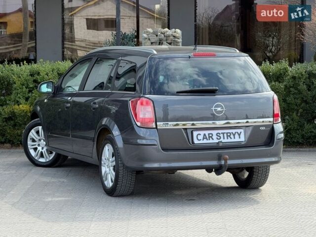 Серый Опель Астра, объемом двигателя 1.6 л и пробегом 197 тыс. км за 6500 $, фото 2 на Automoto.ua