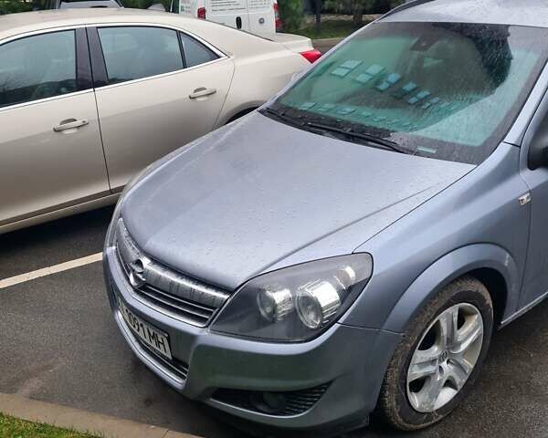 Сірий Опель Астра, об'ємом двигуна 1.69 л та пробігом 374 тис. км за 5500 $, фото 2 на Automoto.ua