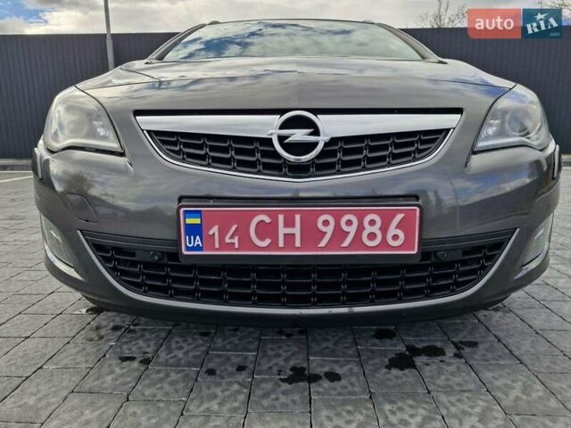 Опель Астра 2010 в Самборе на Automoto.ua Серый Опель Астра, объемом двигателя 0 л и пробегом 203 тыс. км за 8499 $, фото 7 на Automoto.ua