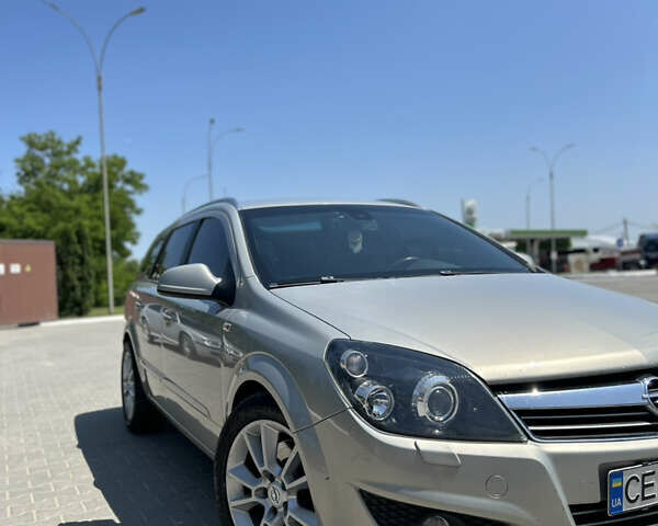 Опель Астра 2010 в Хотине на Automoto.ua Серый Опель Астра, объемом двигателя 1.91 л и пробегом 293 тыс. км за 6799 $, фото 9 на Automoto.ua