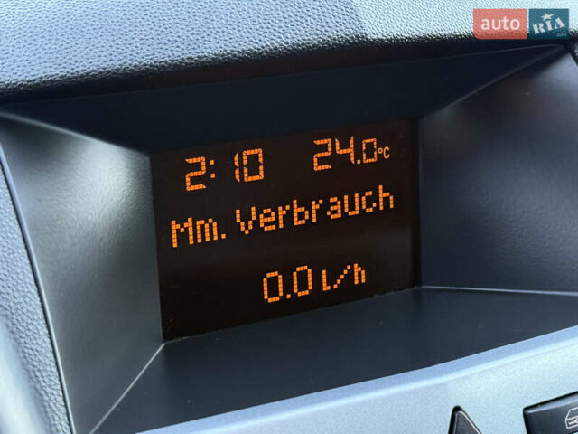 Опель Астра 2010 в Ровно на Automoto.ua Серый Опель Астра, объемом двигателя 1.6 л и пробегом 203 тыс. км за 5350 $, фото 46 на Automoto.ua