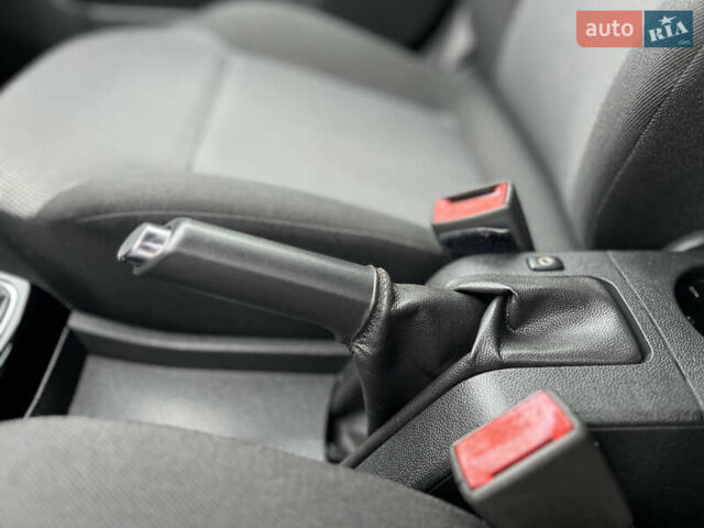 Сірий Опель Астра, об'ємом двигуна 1.6 л та пробігом 260 тис. км за 6250 $, фото 66 на Automoto.ua