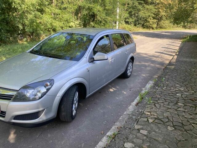 Сірий Опель Астра, об'ємом двигуна 1.6 л та пробігом 228 тис. км за 5600 $, фото 1 на Automoto.ua