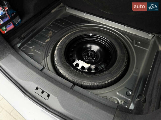 Опель Астра 2010 в Дубно на Automoto.ua Серый Опель Астра, объемом двигателя 1.6 л и пробегом 229 тыс. км за 5100 $, фото 17 на Automoto.ua