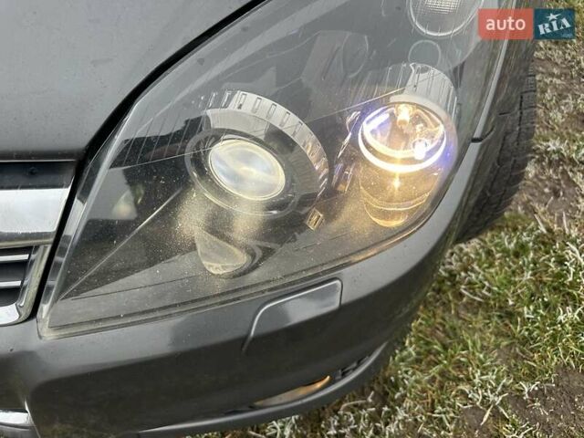 Серый Опель Астра, объемом двигателя 1.69 л и пробегом 336 тыс. км за 6600 $, фото 30 на Automoto.ua