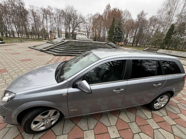 Серый Опель Астра, объемом двигателя 0 л и пробегом 209 тыс. км за 6400 $, фото 18 на Automoto.ua