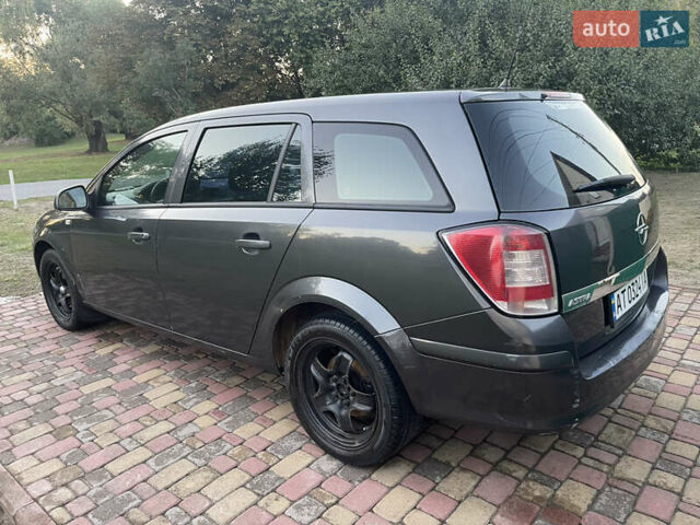 Серый Опель Астра, объемом двигателя 1.6 л и пробегом 164 тыс. км за 6500 $, фото 16 на Automoto.ua