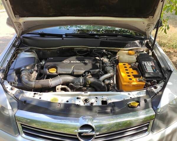 Сірий Опель Астра, об'ємом двигуна 1.69 л та пробігом 253 тис. км за 6350 $, фото 42 на Automoto.ua