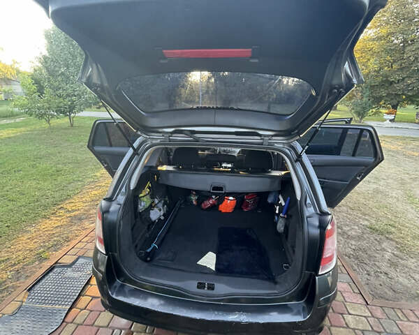 Серый Опель Астра, объемом двигателя 1.6 л и пробегом 164 тыс. км за 6500 $, фото 13 на Automoto.ua