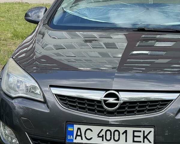 Сірий Опель Астра, об'ємом двигуна 2 л та пробігом 290 тис. км за 7200 $, фото 6 на Automoto.ua