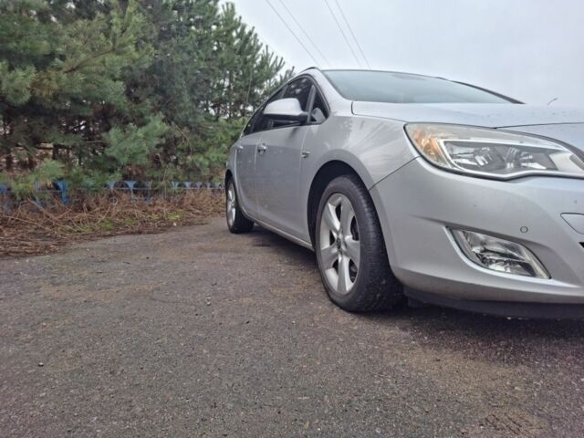 Сірий Опель Астра, об'ємом двигуна 1.4 л та пробігом 310 тис. км за 6700 $, фото 2 на Automoto.ua