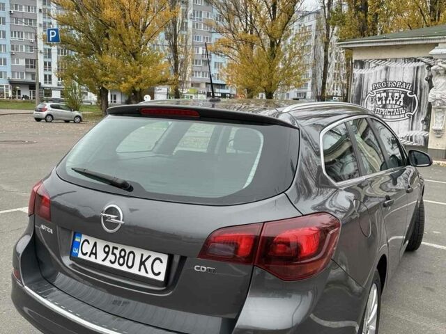 Сірий Опель Астра, об'ємом двигуна 1.7 л та пробігом 226 тис. км за 7700 $, фото 2 на Automoto.ua