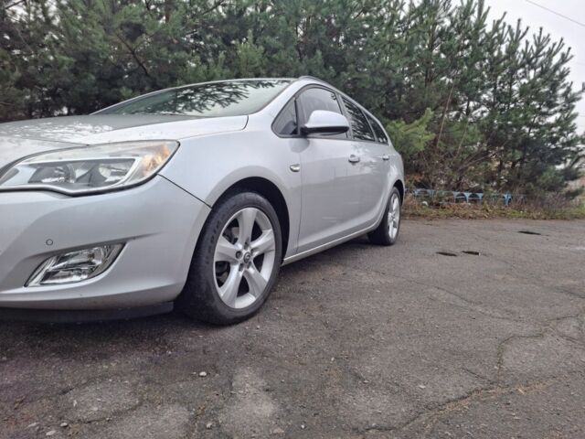 Сірий Опель Астра, об'ємом двигуна 1.4 л та пробігом 310 тис. км за 6700 $, фото 1 на Automoto.ua