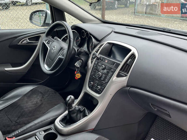 Серый Опель Астра, объемом двигателя 1.25 л и пробегом 238 тыс. км за 5499 $, фото 21 на Automoto.ua