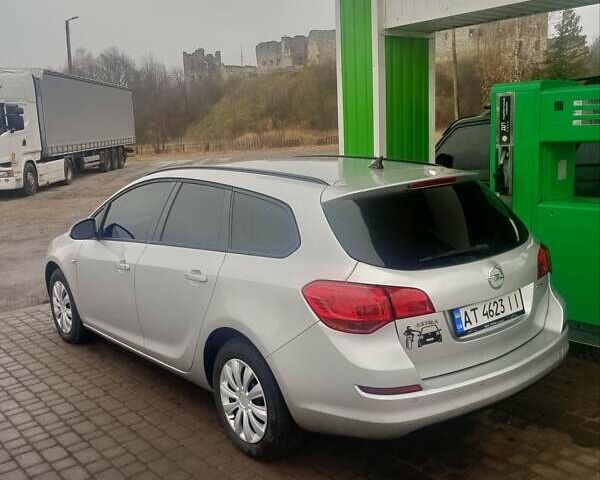 Серый Опель Астра, объемом двигателя 1.7 л и пробегом 206 тыс. км за 7499 $, фото 2 на Automoto.ua