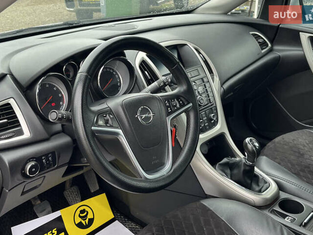 Серый Опель Астра, объемом двигателя 1.25 л и пробегом 238 тыс. км за 5499 $, фото 10 на Automoto.ua