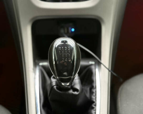 Серый Опель Астра, объемом двигателя 1.69 л и пробегом 412 тыс. км за 6500 $, фото 34 на Automoto.ua