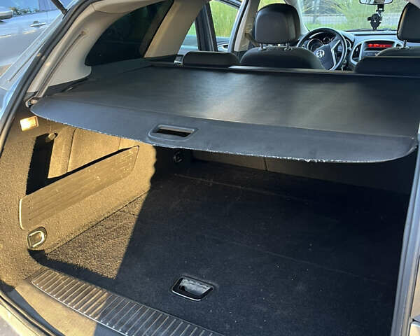 Сірий Опель Астра, об'ємом двигуна 1.96 л та пробігом 260 тис. км за 5799 $, фото 18 на Automoto.ua