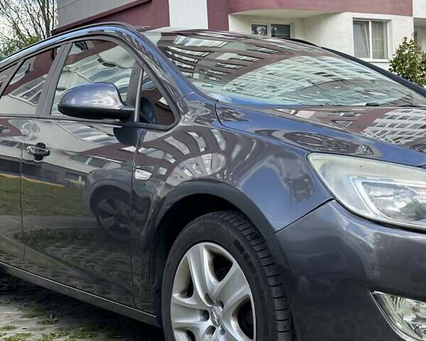 Сірий Опель Астра, об'ємом двигуна 2 л та пробігом 290 тис. км за 7200 $, фото 8 на Automoto.ua