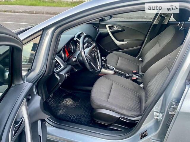 Сірий Опель Астра, об'ємом двигуна 1.3 л та пробігом 200 тис. км за 6300 $, фото 10 на Automoto.ua