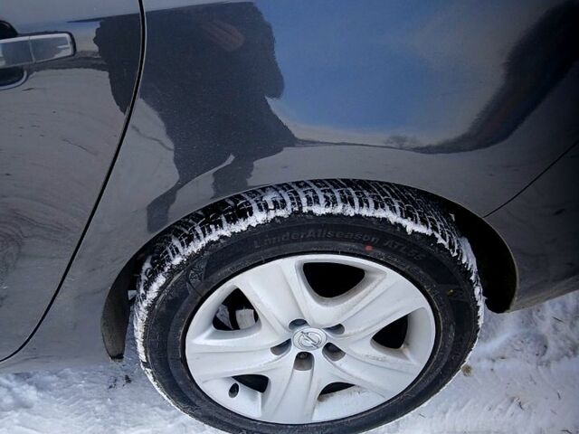 Серый Опель Астра, объемом двигателя 1.7 л и пробегом 0 тыс. км за 7500 $, фото 5 на Automoto.ua