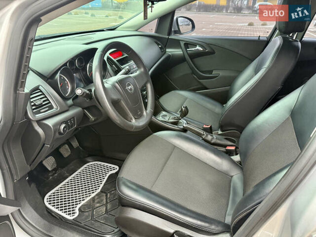 Сірий Опель Астра, об'ємом двигуна 1.3 л та пробігом 237 тис. км за 6700 $, фото 11 на Automoto.ua