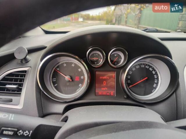 Опель Астра 2011 в Сарнах на Automoto.ua Серый Опель Астра, объемом двигателя 2 л и пробегом 261 тыс. км за 8500 $, фото 11 на Automoto.ua