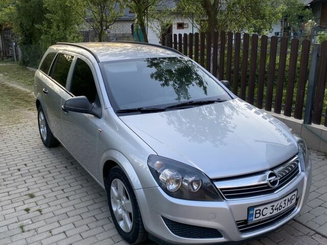 Сірий Опель Астра, об'ємом двигуна 1.7 л та пробігом 242 тис. км за 4500 $, фото 8 на Automoto.ua