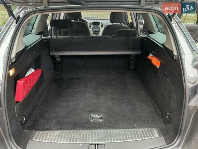 Серый Опель Астра, объемом двигателя 1.69 л и пробегом 240 тыс. км за 6200 $, фото 15 на Automoto.ua