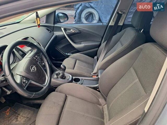 Серый Опель Астра, объемом двигателя 2 л и пробегом 317 тыс. км за 5500 $, фото 10 на Automoto.ua