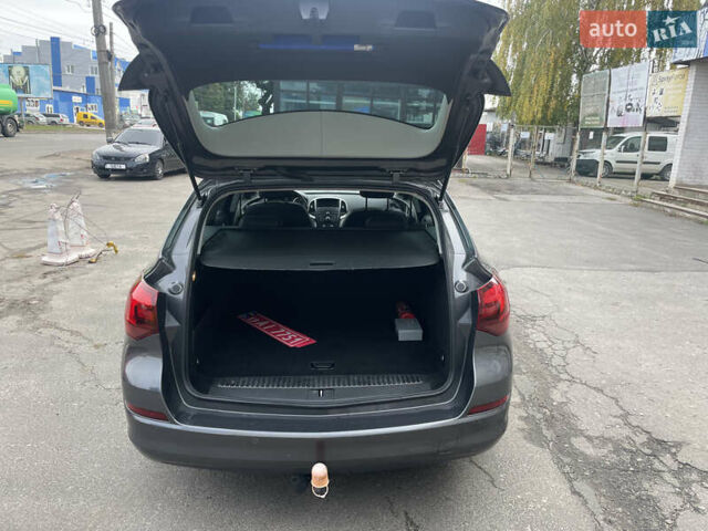 Сірий Опель Астра, об'ємом двигуна 1.7 л та пробігом 204 тис. км за 8700 $, фото 59 на Automoto.ua