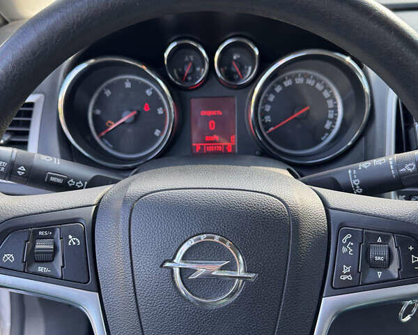 Серый Опель Астра, объемом двигателя 2 л и пробегом 136 тыс. км за 7900 $, фото 11 на Automoto.ua