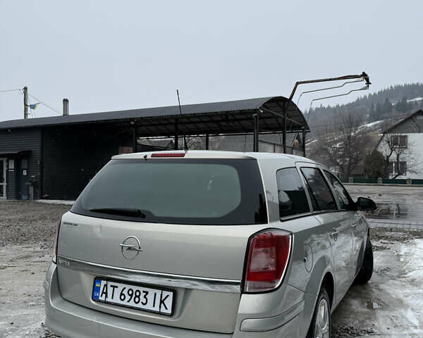 Сірий Опель Астра, об'ємом двигуна 1.6 л та пробігом 328 тис. км за 4700 $, фото 3 на Automoto.ua
