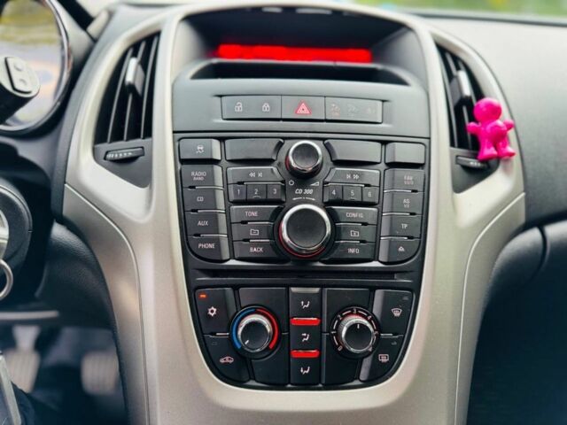 Сірий Опель Астра, об'ємом двигуна 1.7 л та пробігом 190 тис. км за 7750 $, фото 1 на Automoto.ua