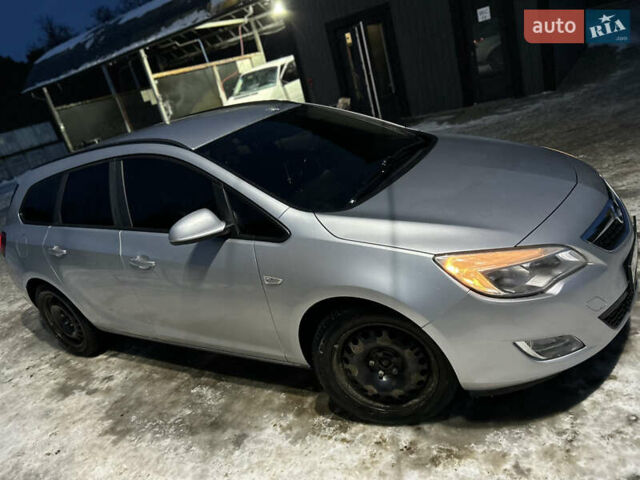 Сірий Опель Астра, об'ємом двигуна 1.7 л та пробігом 268 тис. км за 6500 $, фото 5 на Automoto.ua