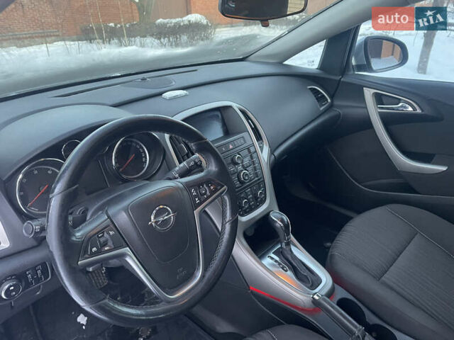 Серый Опель Астра, объемом двигателя 2 л и пробегом 219 тыс. км за 8999 $, фото 2 на Automoto.ua