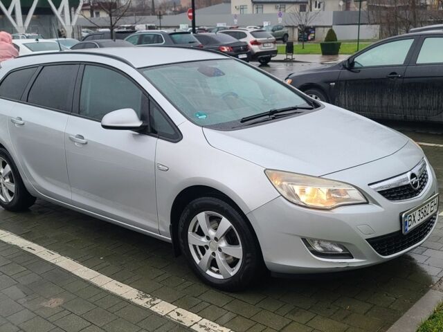 Сірий Опель Астра, об'ємом двигуна 1.7 л та пробігом 276 тис. км за 5500 $, фото 3 на Automoto.ua