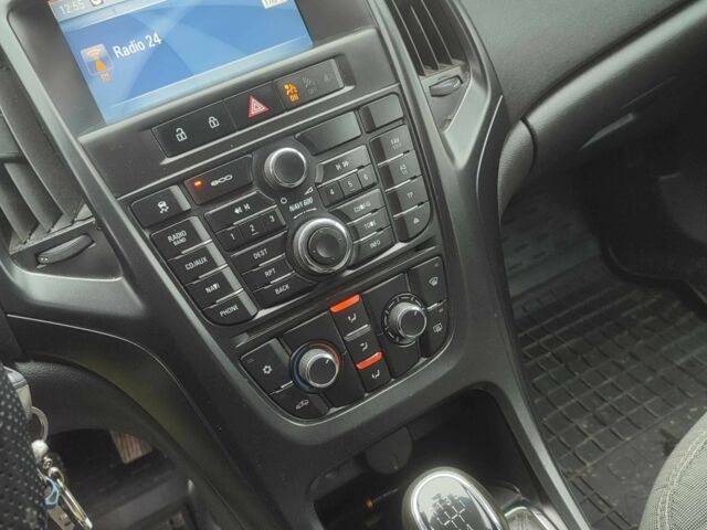 Серый Опель Астра, объемом двигателя 1.2 л и пробегом 254 тыс. км за 5000 $, фото 17 на Automoto.ua