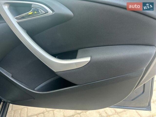 Серый Опель Астра, объемом двигателя 1.69 л и пробегом 248 тыс. км за 6950 $, фото 30 на Automoto.ua