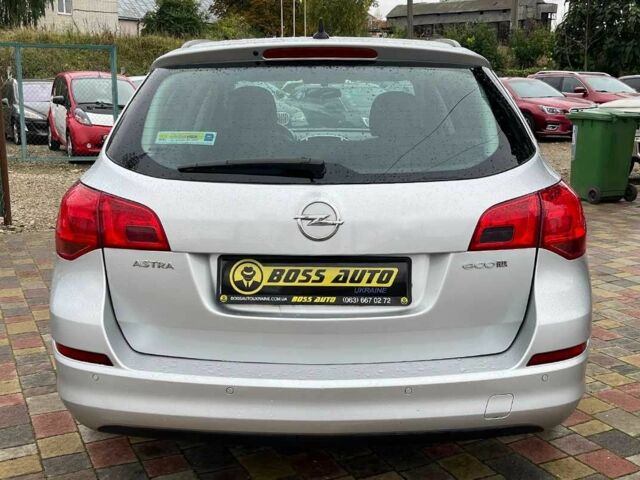 Серый Опель Астра, объемом двигателя 1.3 л и пробегом 238 тыс. км за 5499 $, фото 5 на Automoto.ua