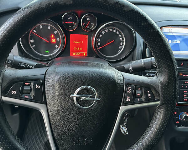 Сірий Опель Астра, об'ємом двигуна 1.25 л та пробігом 261 тис. км за 4100 $, фото 9 на Automoto.ua