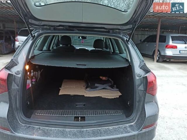 Серый Опель Астра, объемом двигателя 2 л и пробегом 285 тыс. км за 7000 $, фото 15 на Automoto.ua