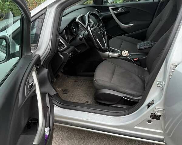 Сірий Опель Астра, об'ємом двигуна 1.69 л та пробігом 313 тис. км за 6900 $, фото 1 на Automoto.ua