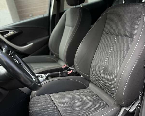 Сірий Опель Астра, об'ємом двигуна 1.96 л та пробігом 280 тис. км за 7950 $, фото 23 на Automoto.ua